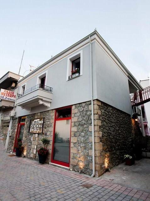 Meteora Central Hostel Калампака Екстериор снимка