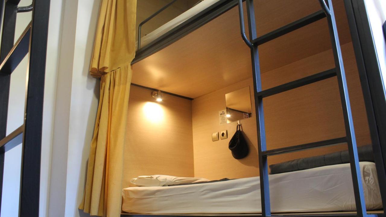 Meteora Central Hostel Калампака Екстериор снимка