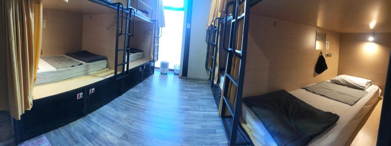 Meteora Central Hostel Калампака Екстериор снимка